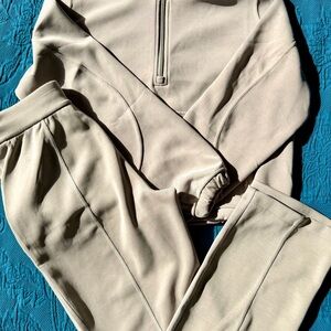 Lululemon Athletica Taupe Activewear Set